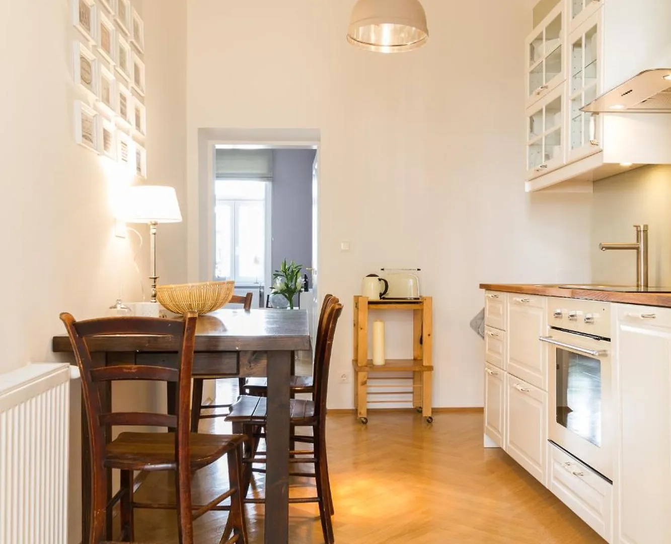 Apartment Vienna Your Home Abroad