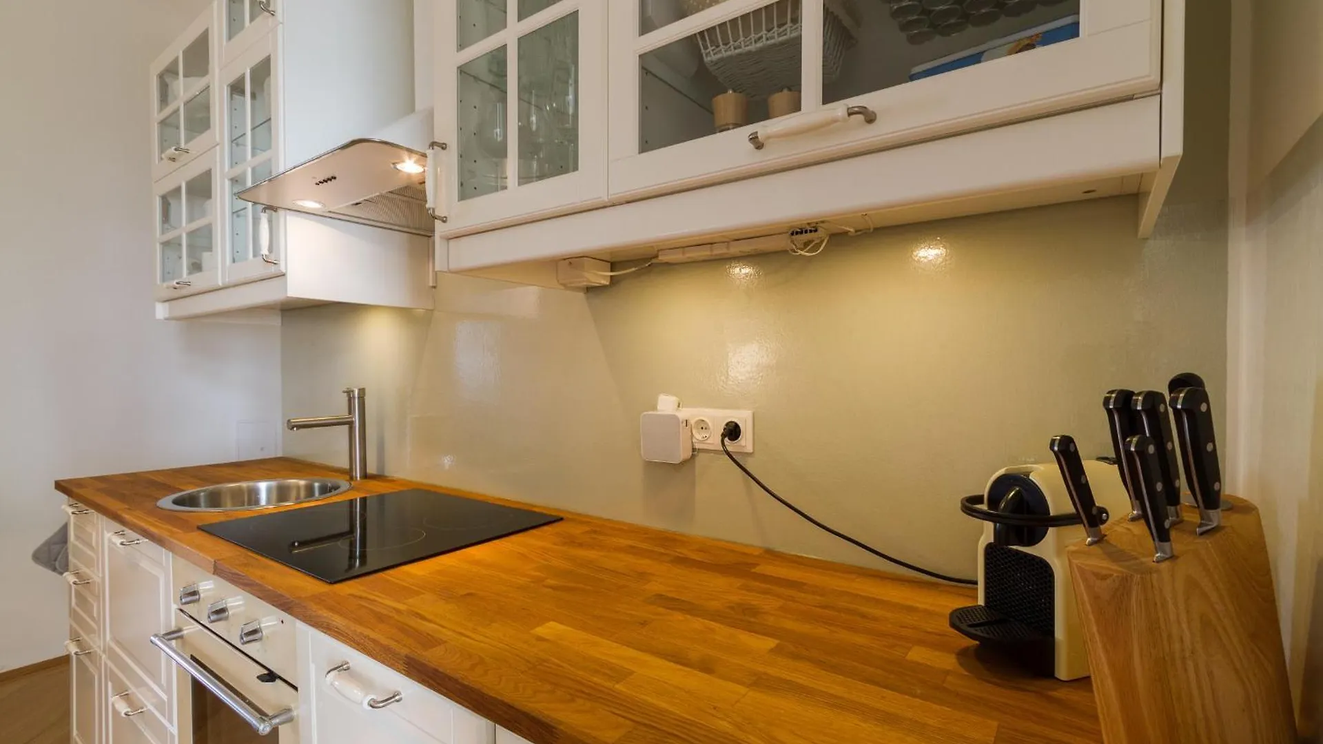 Apartment Vienna Your Home Abroad