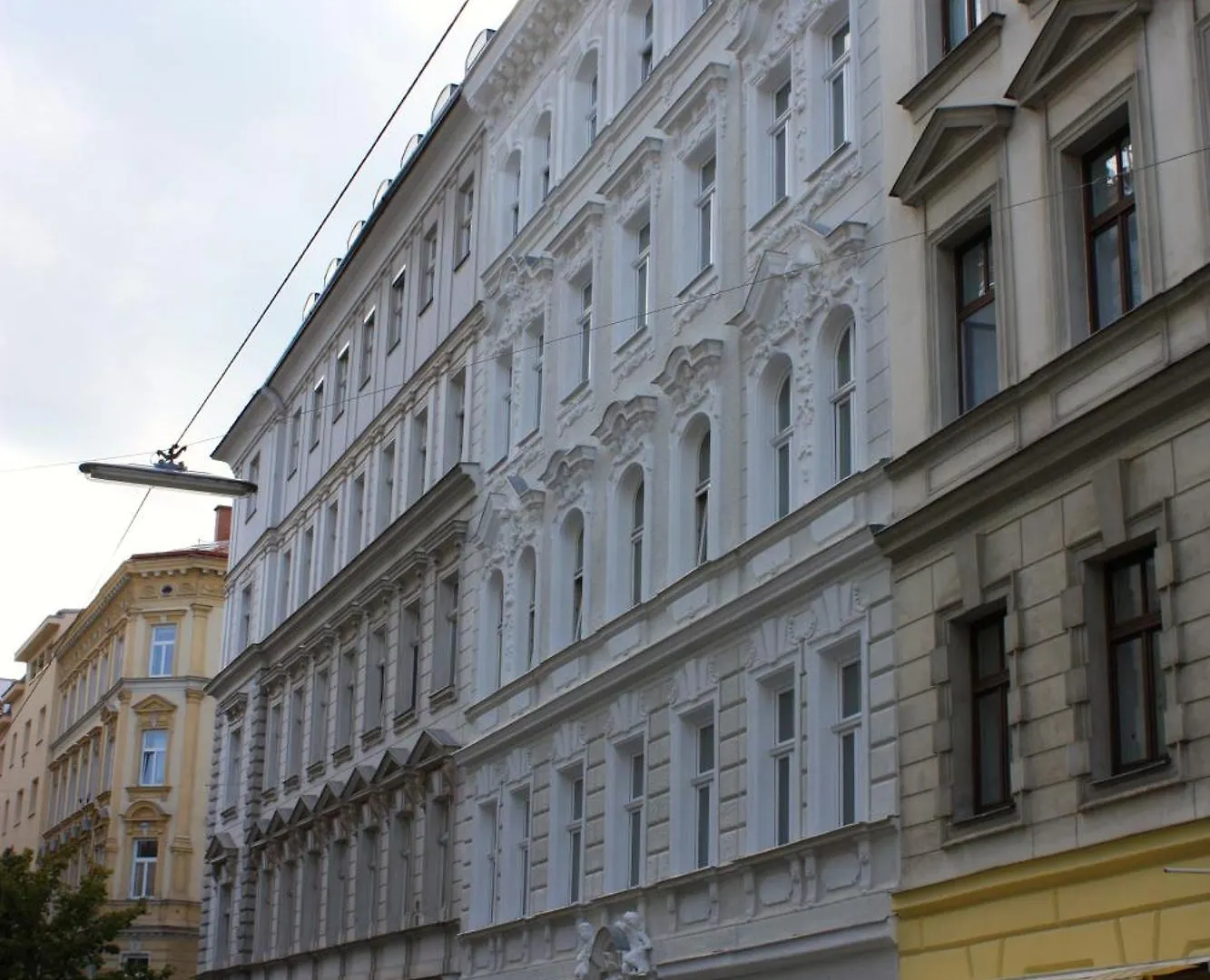 Apartment Vienna Your Home Abroad